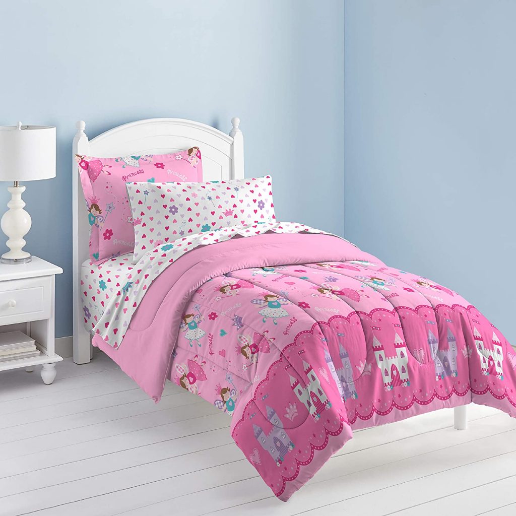 1. Dream Factory Magical Princess Ultra Soft Microfiber Girls Comforter Set, Pink, Twin -Best Comforter Sets.